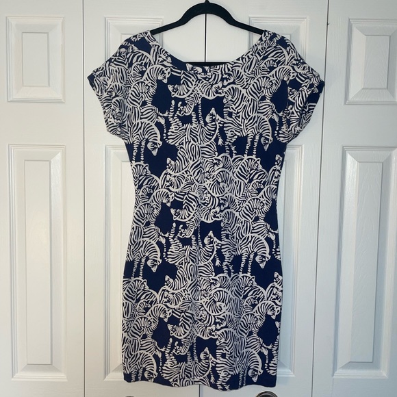 Navy and White Zebra Lilly Pulitzer Dress Size Small - Picture 4 of 5